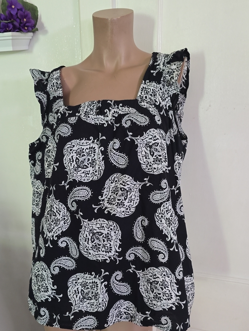 Sonoma Womens Black and White Paisley Square-Neck Blouse Size XL